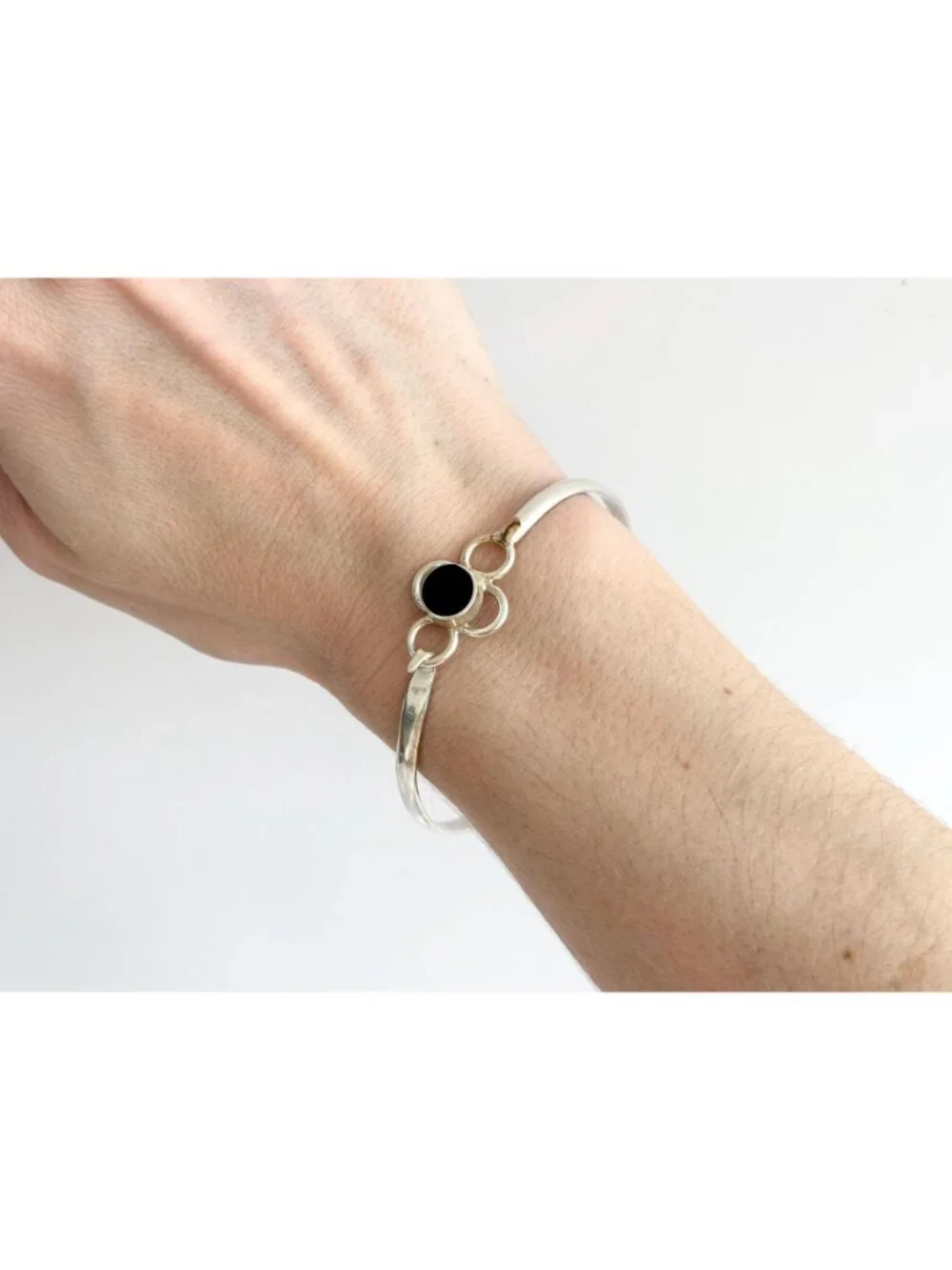 Black Onyx Scalloped Taxco, Mexico Vintage Sterling Silver 925 Bangle Bracelet